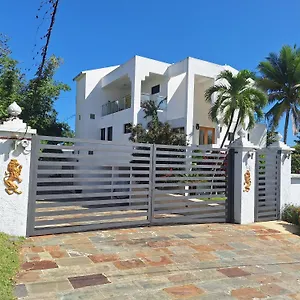 White House Mansion Puerto Plata